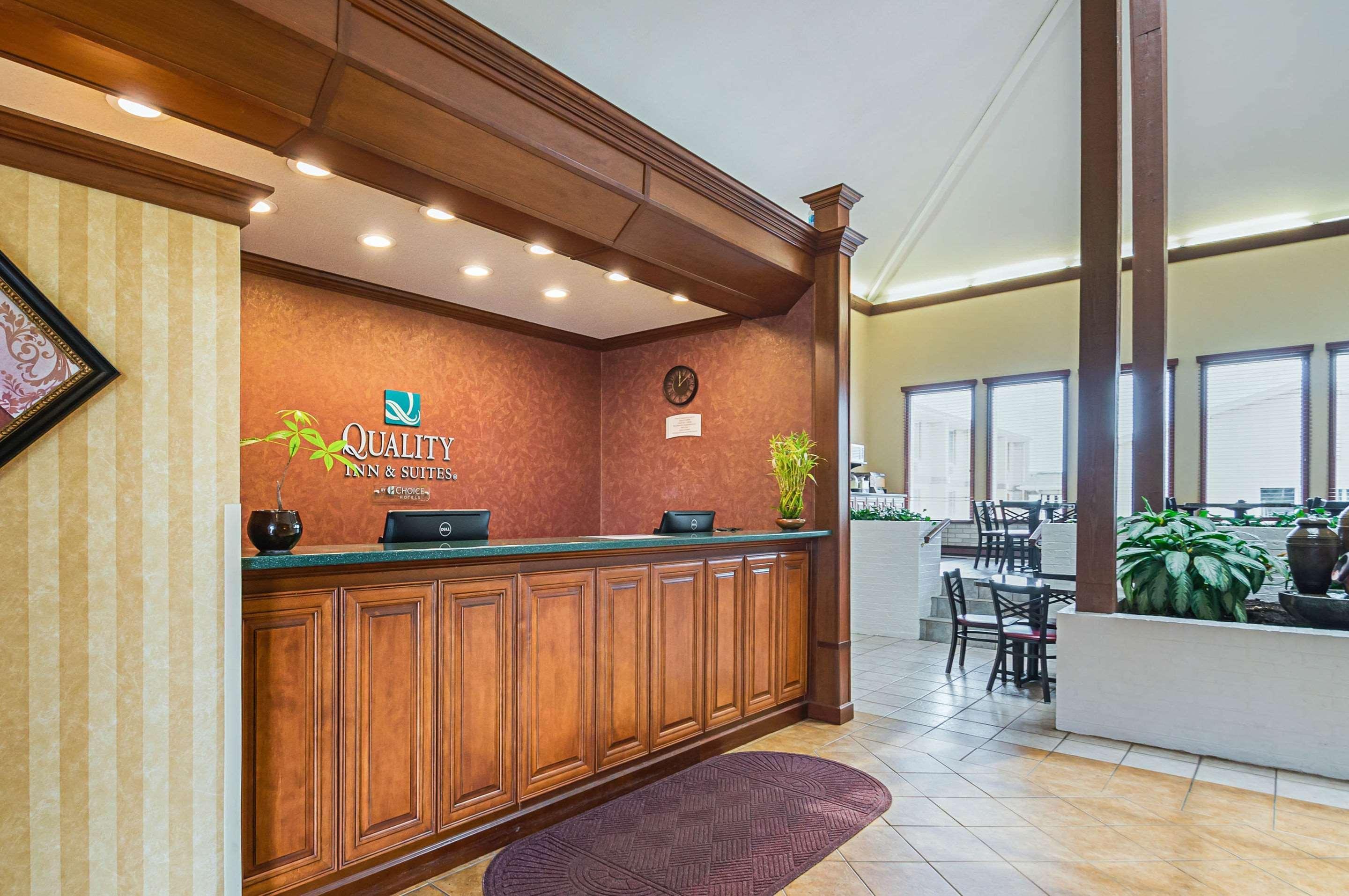 Quality Inn & Suites Frostburg-Cumberland Dış mekan fotoğraf